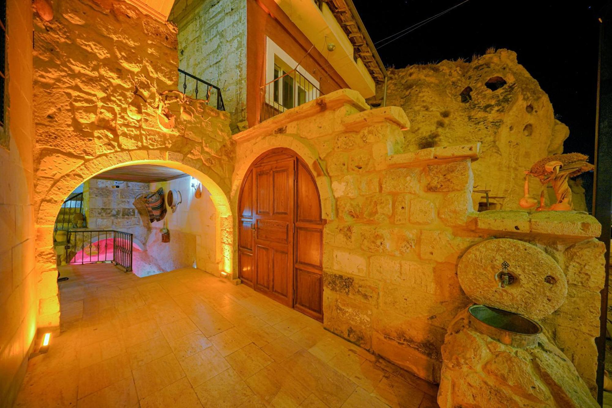 Hotel Babili Cappadocia Cave Nevsehir Exteriér fotografie